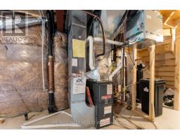 24 Dewberry Drive, Kitchener, ON N2B0A9 Photo 34