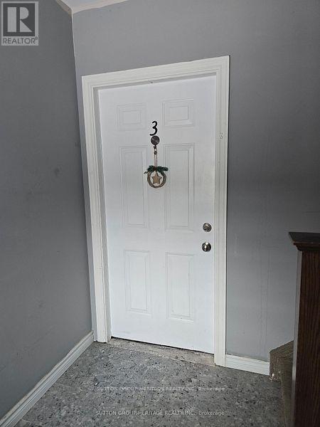 717 KING STREET W - 30