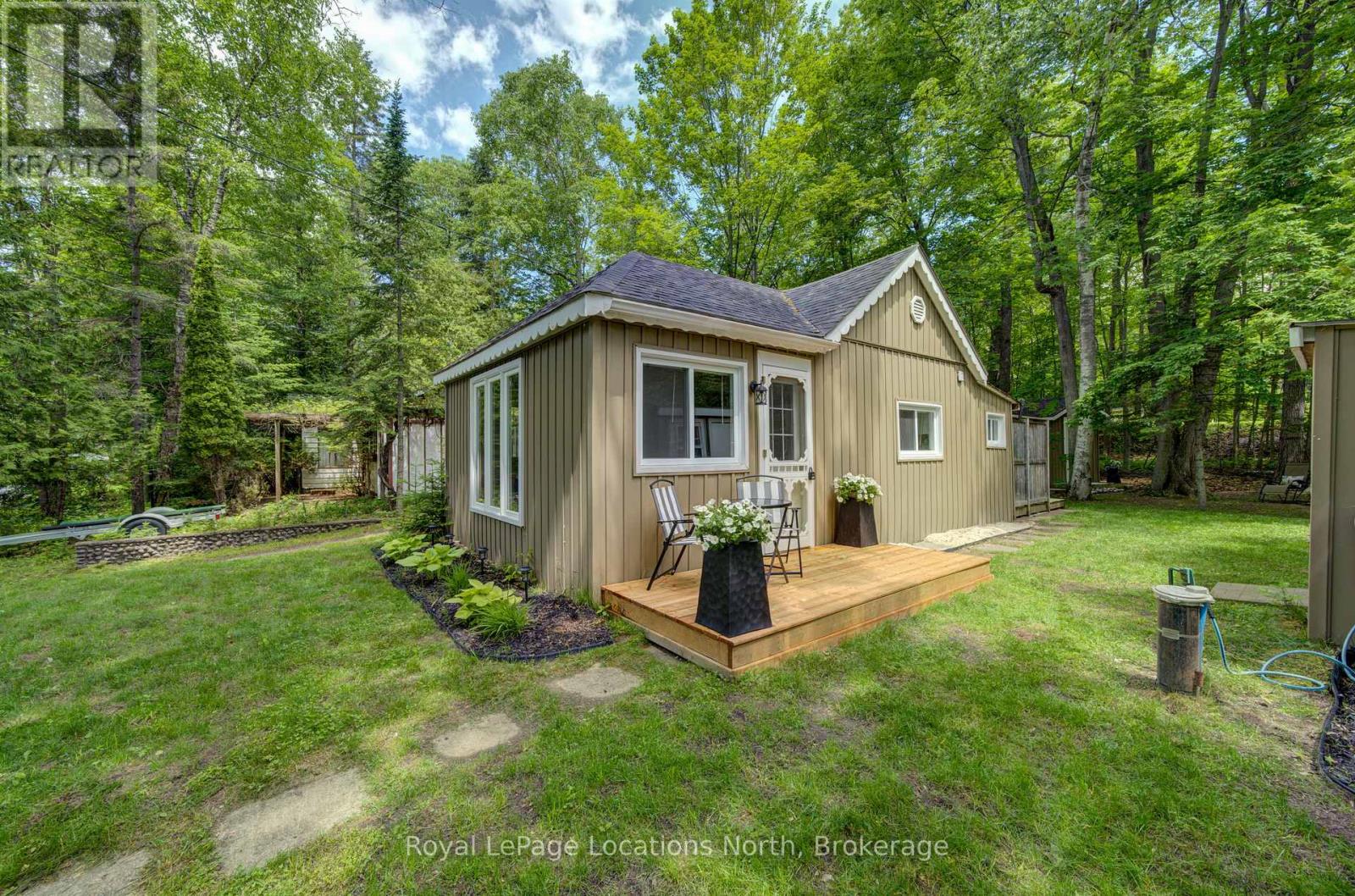 1955 TINY BEACHES ROAD S - 1