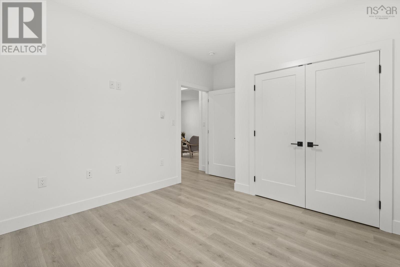 267 Sugarwood Court - 24