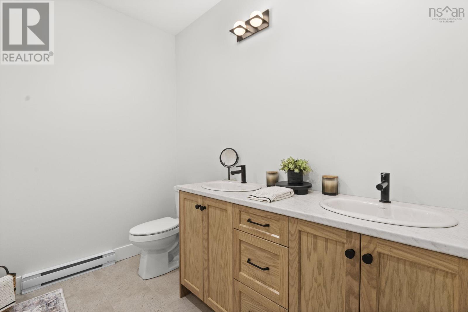 267 Sugarwood Court - 20