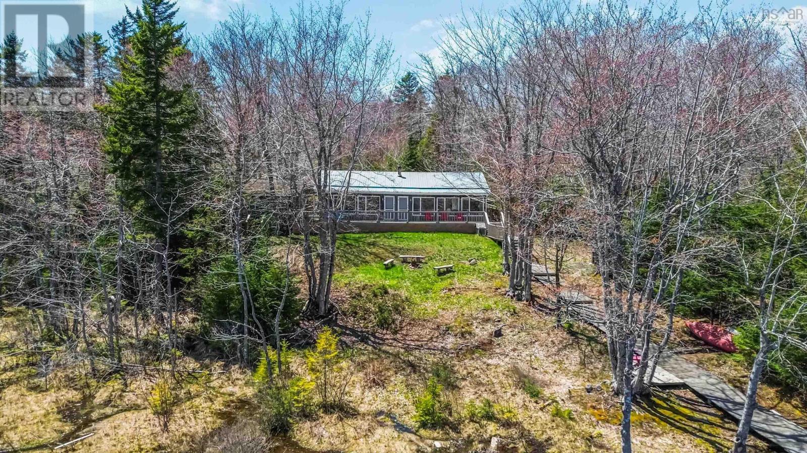 566 Lakeland Drive - 42