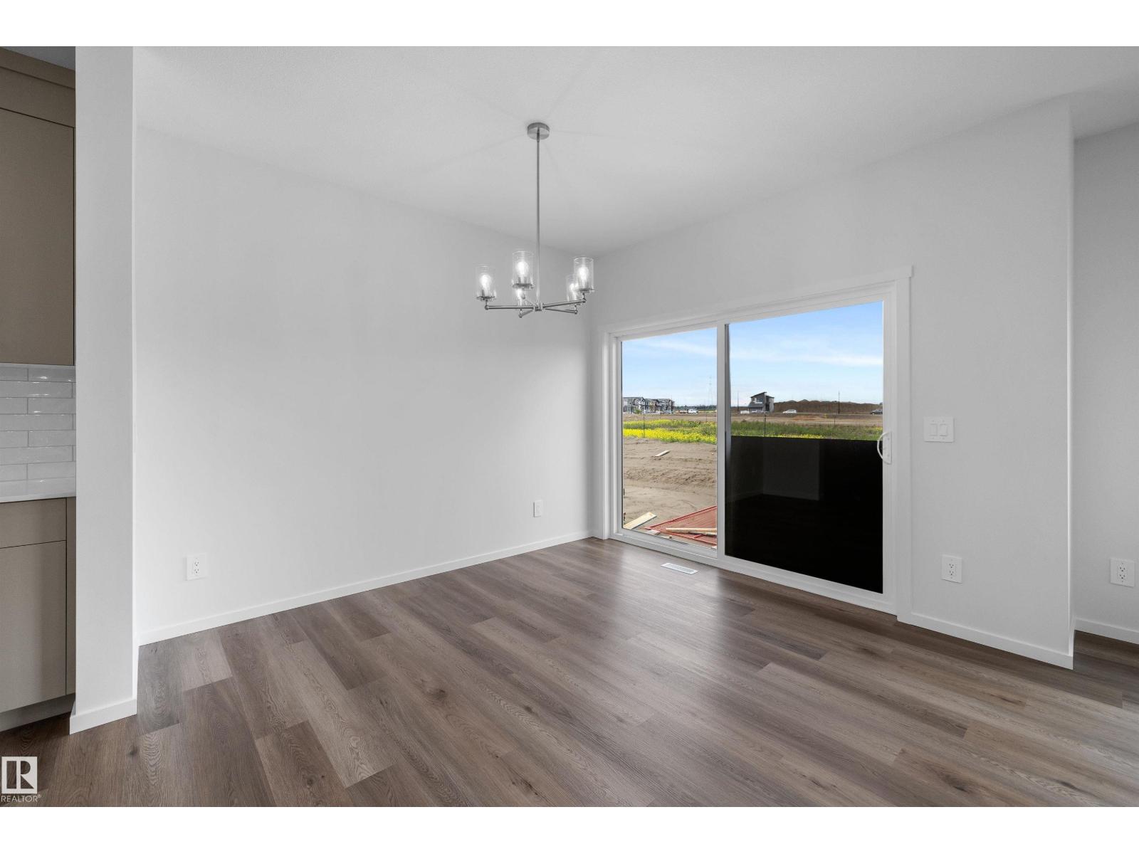 15744 7 ST NE - 14