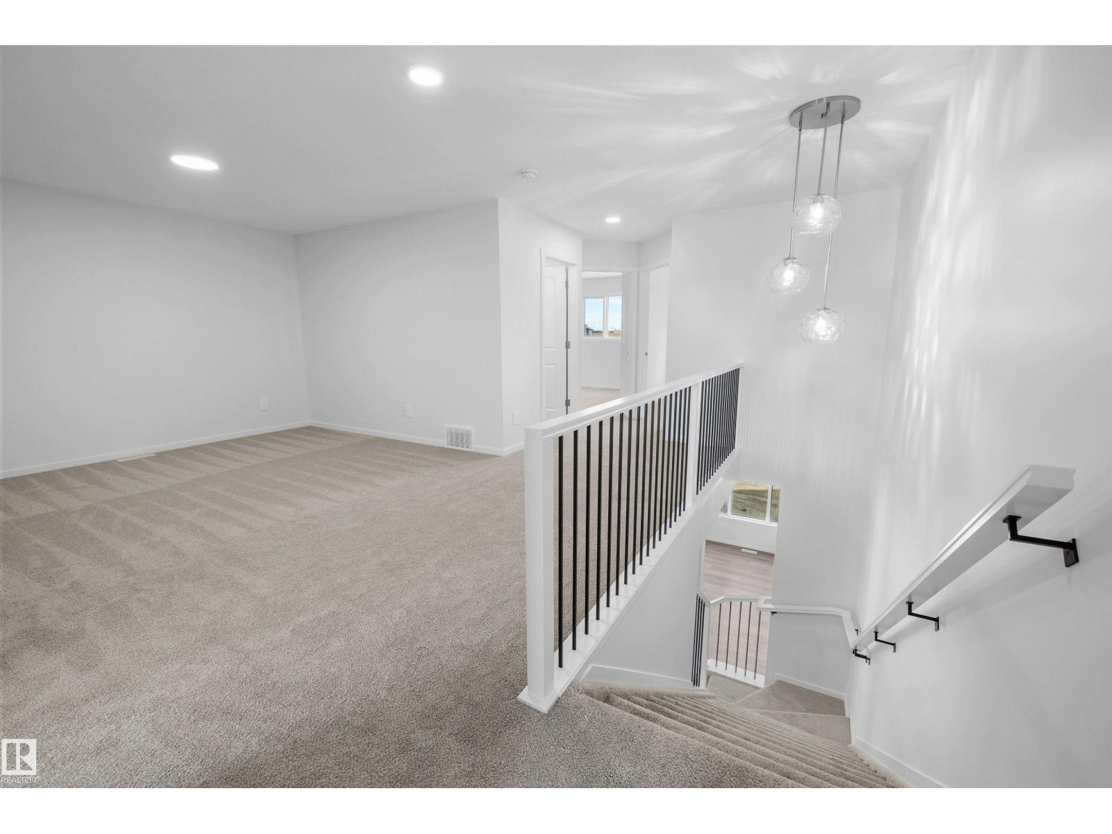 15744 7 ST NE - 20