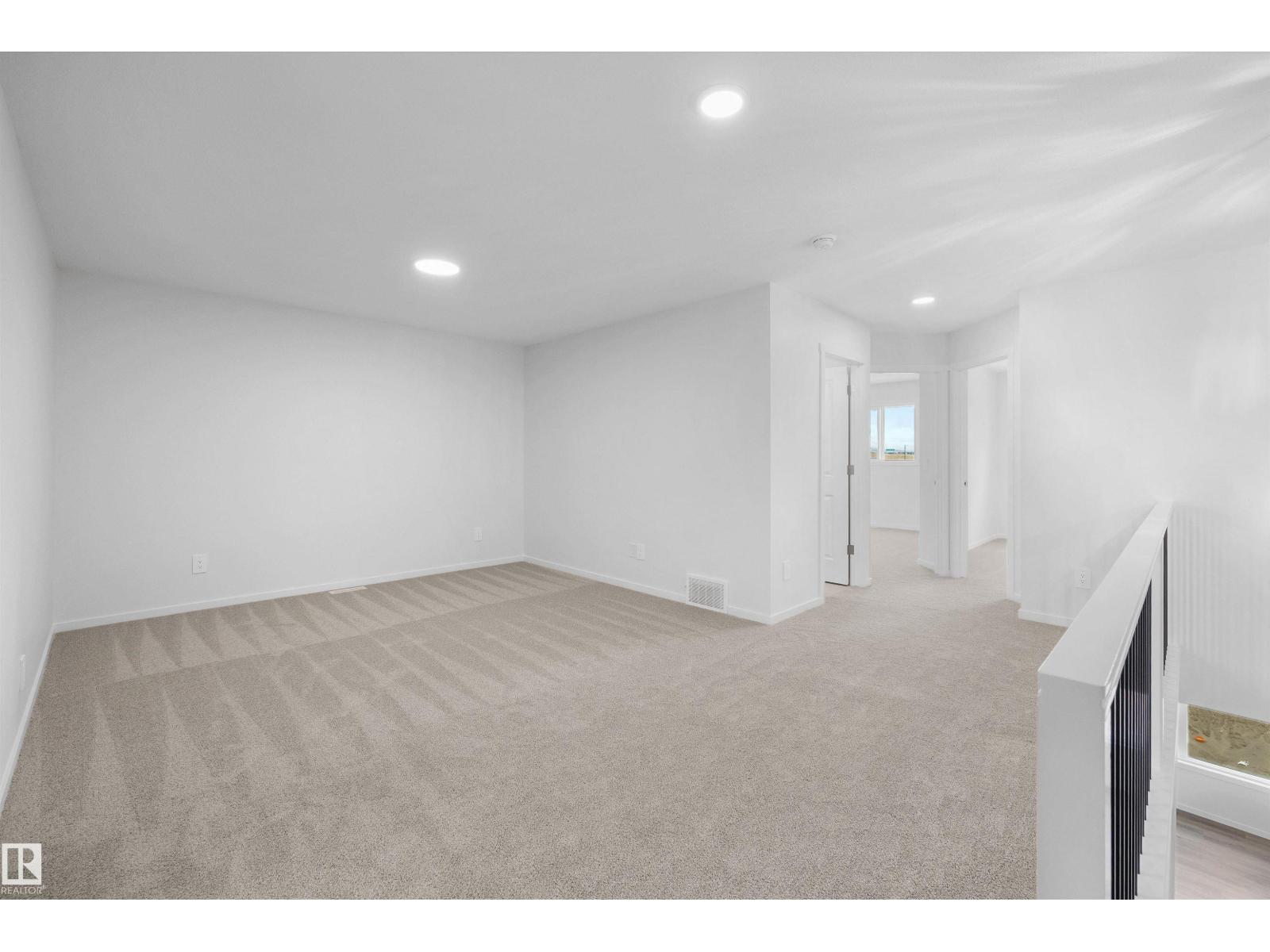 15744 7 ST NE - 21