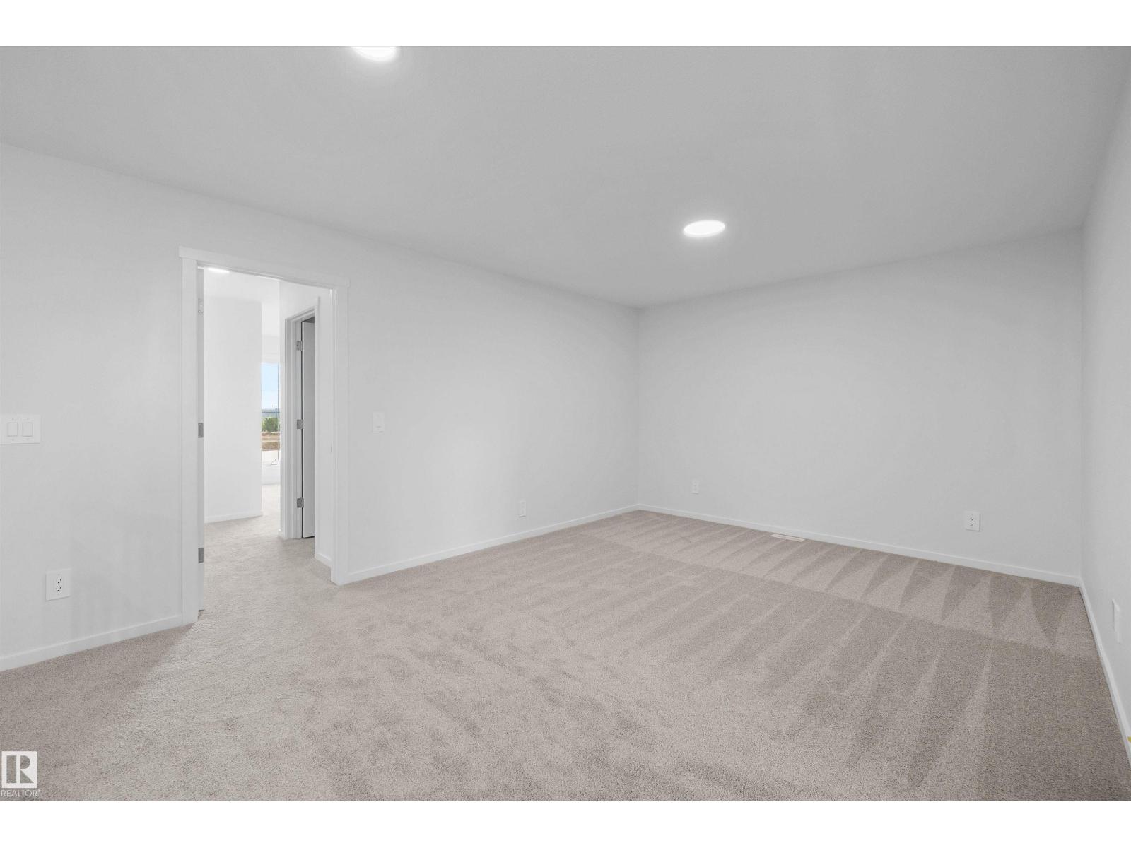 15744 7 ST NE - 23