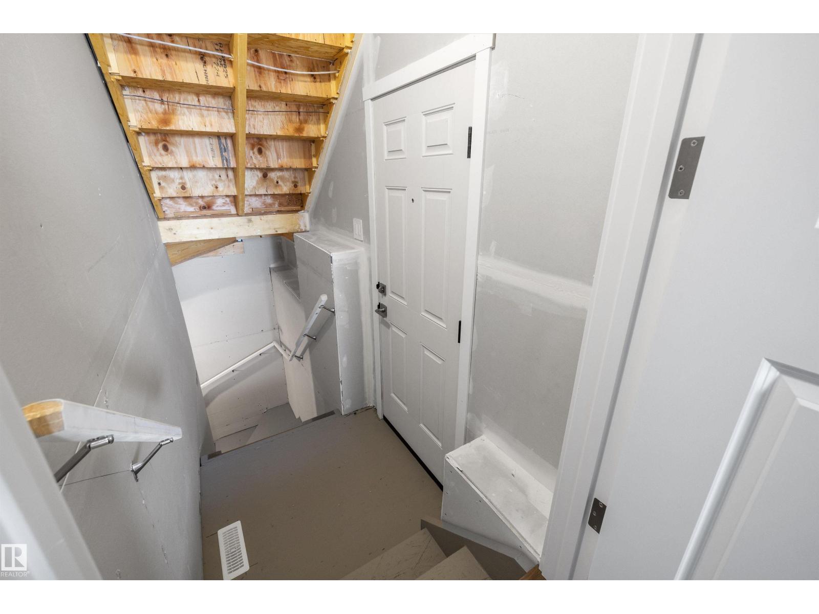 15744 7 ST NE - 36