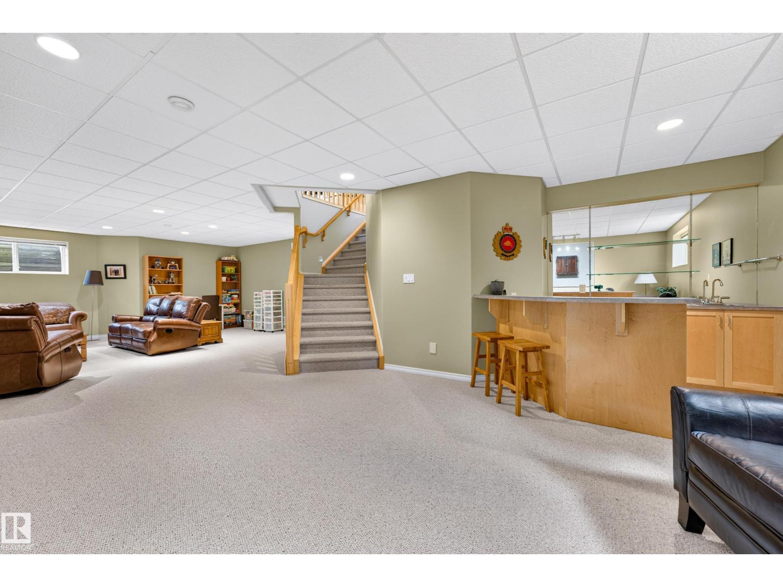395 Meadowview TC — photo 29