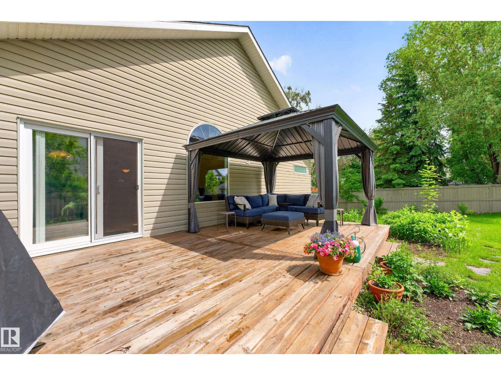 395 Meadowview TC — photo 45