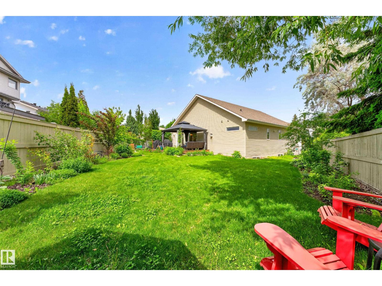 395 Meadowview TC — photo 49