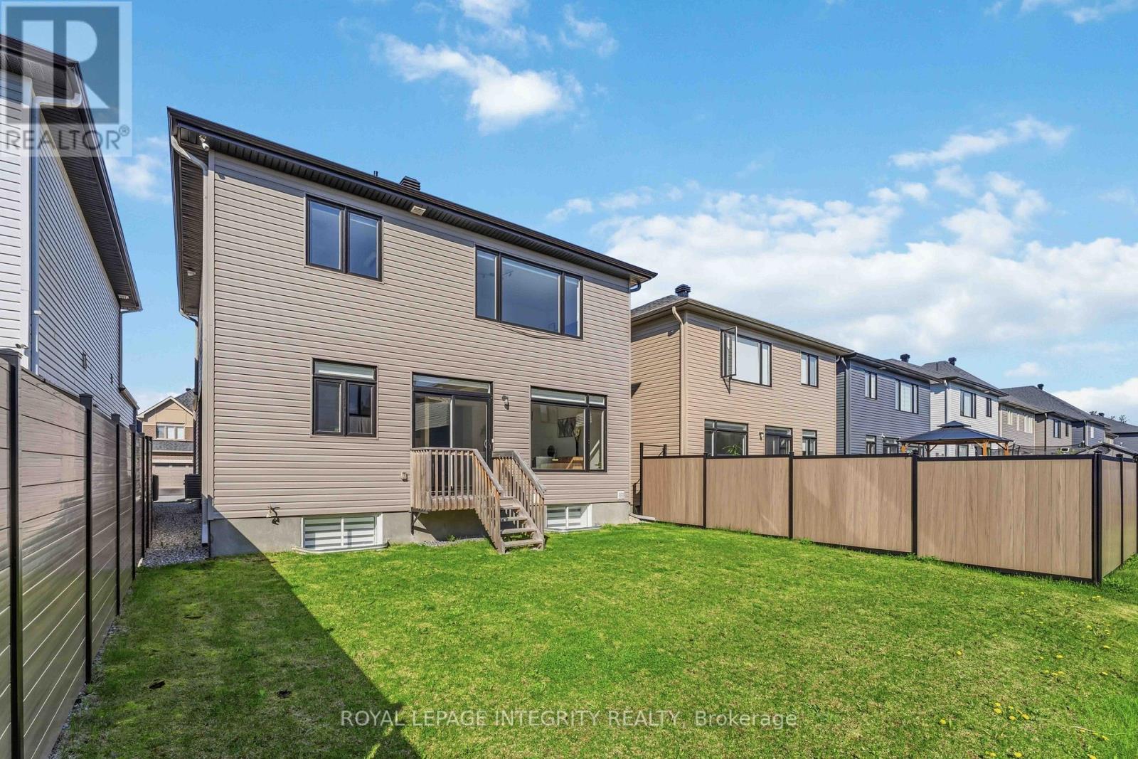 698 ODYSSEY WAY - 35