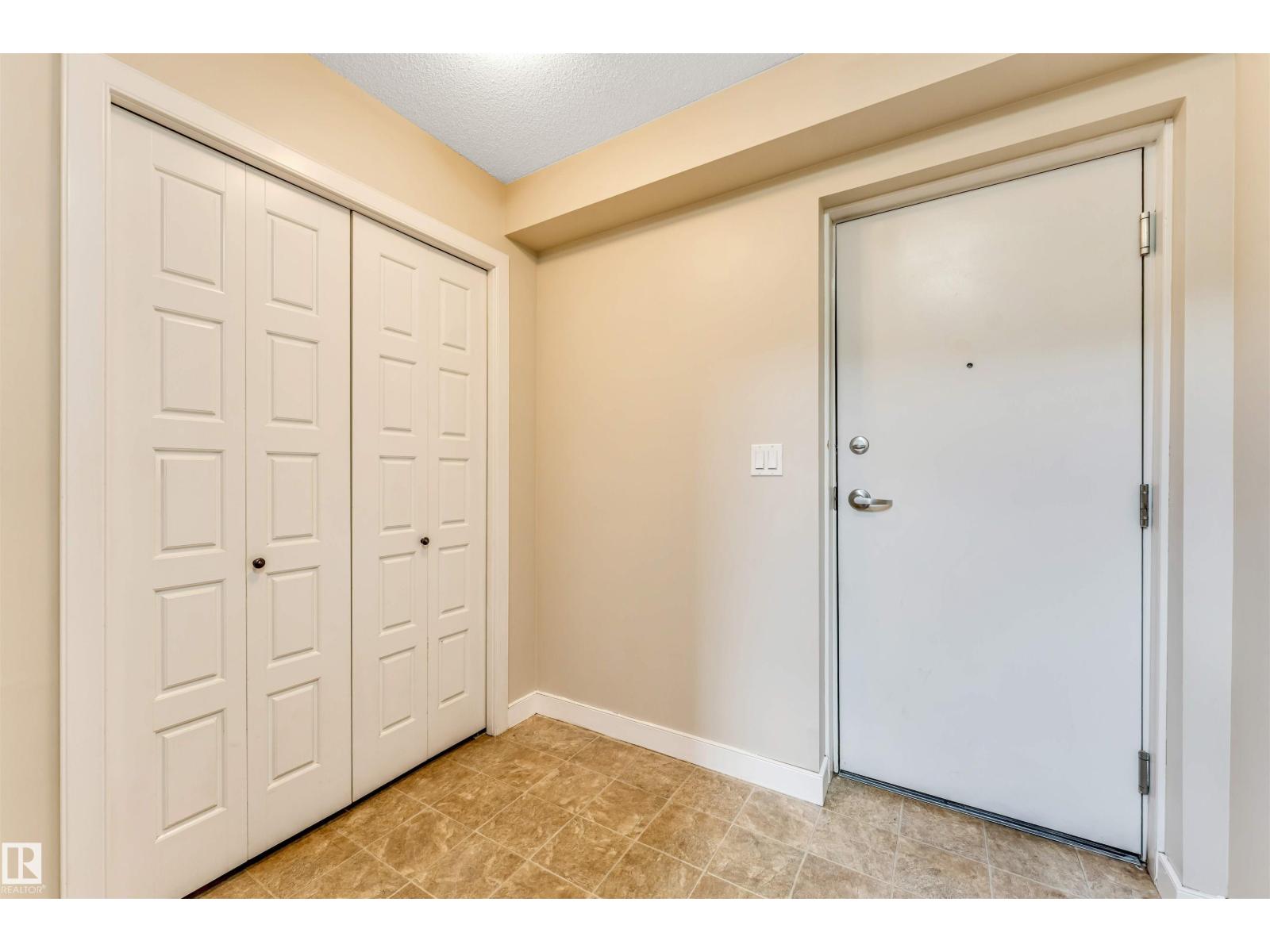 #27 13825 155 AV NW - 19