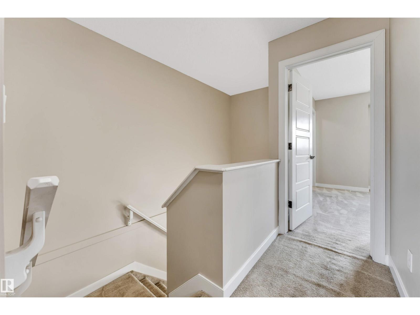 #27 13825 155 AV NW - 22