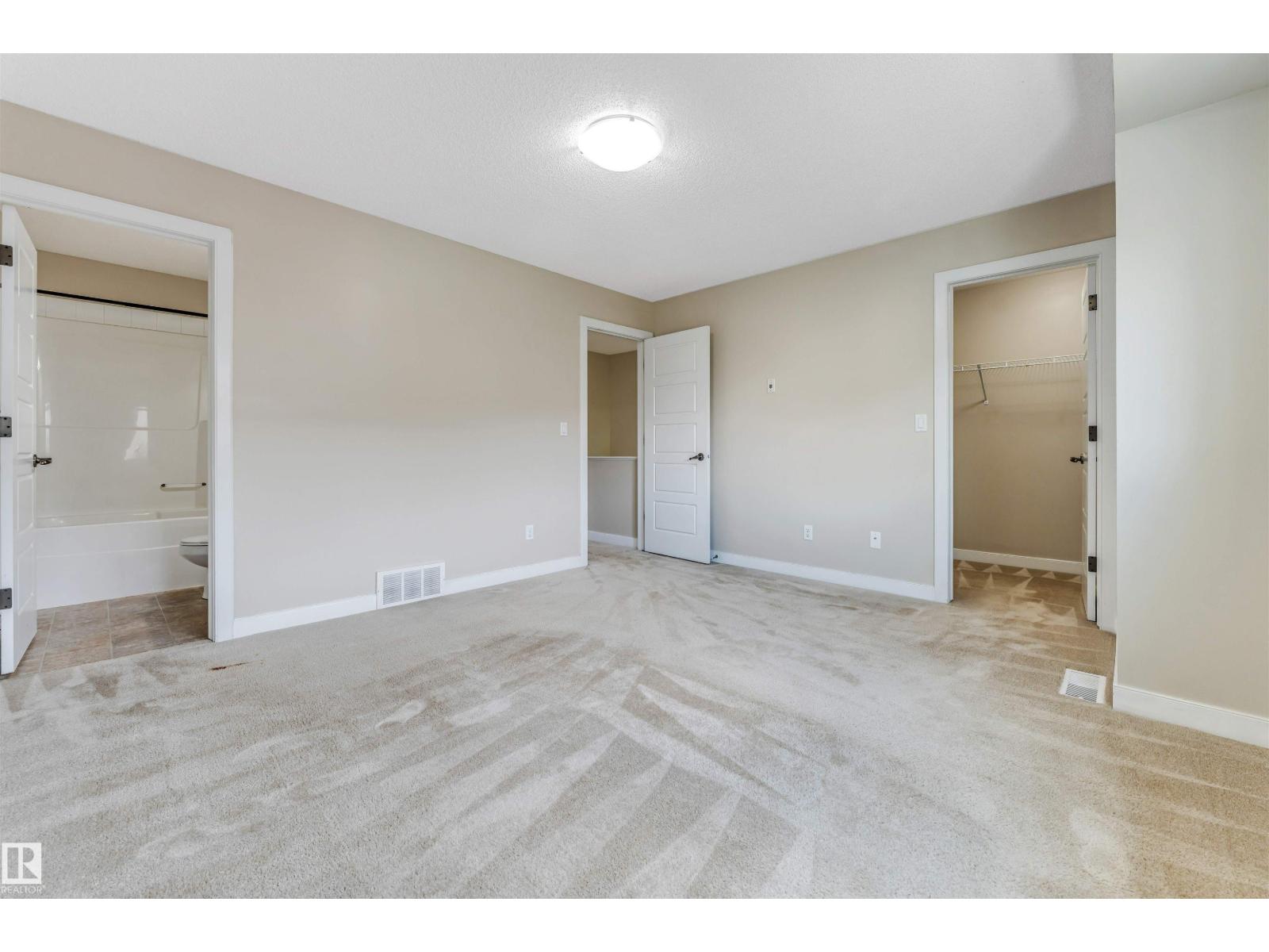 #27 13825 155 AV NW - 32