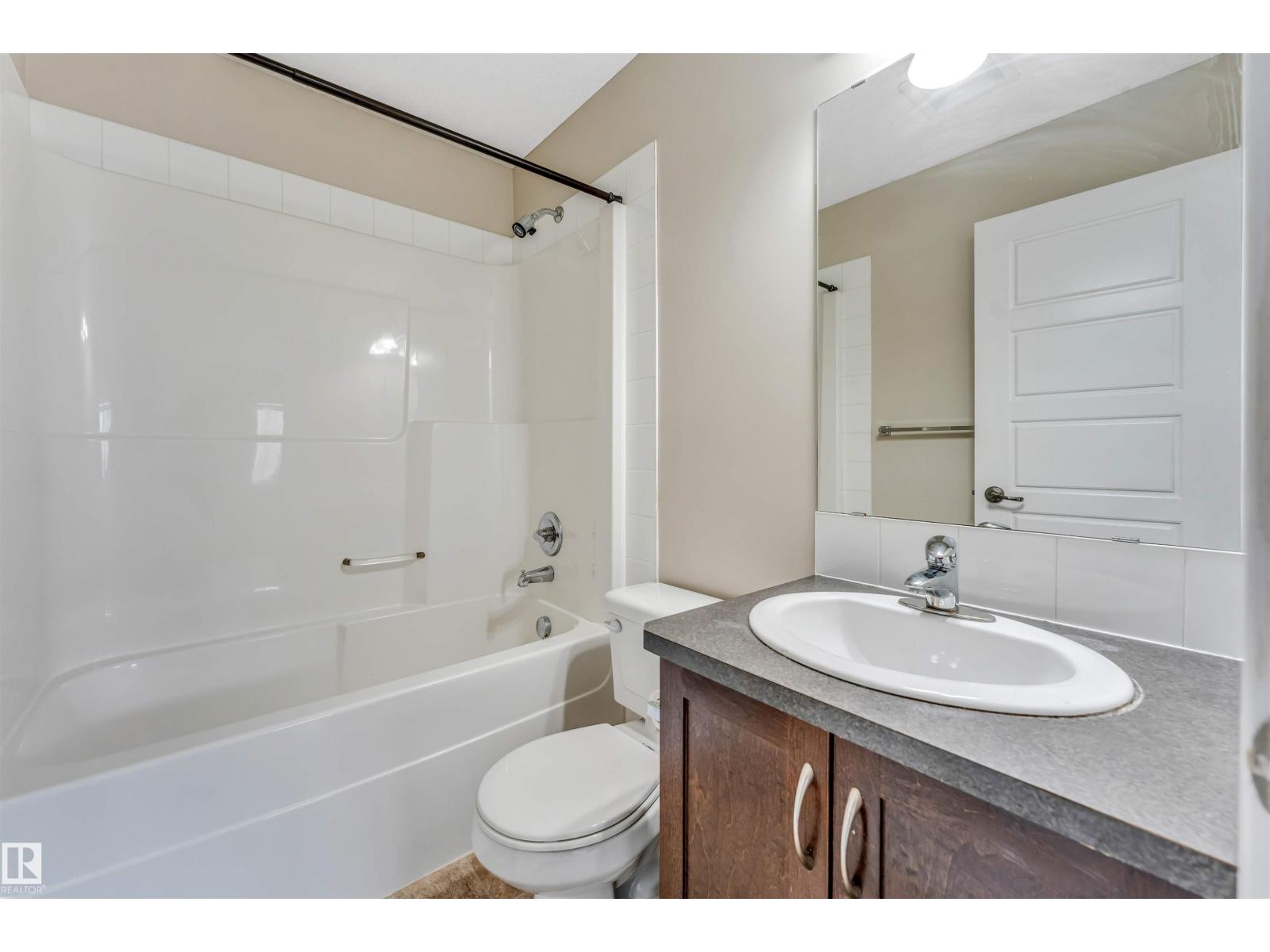 #27 13825 155 AV NW - 34