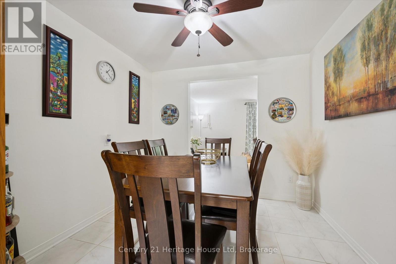 #50 120 COUNTRY CLUB DRIVE - 13