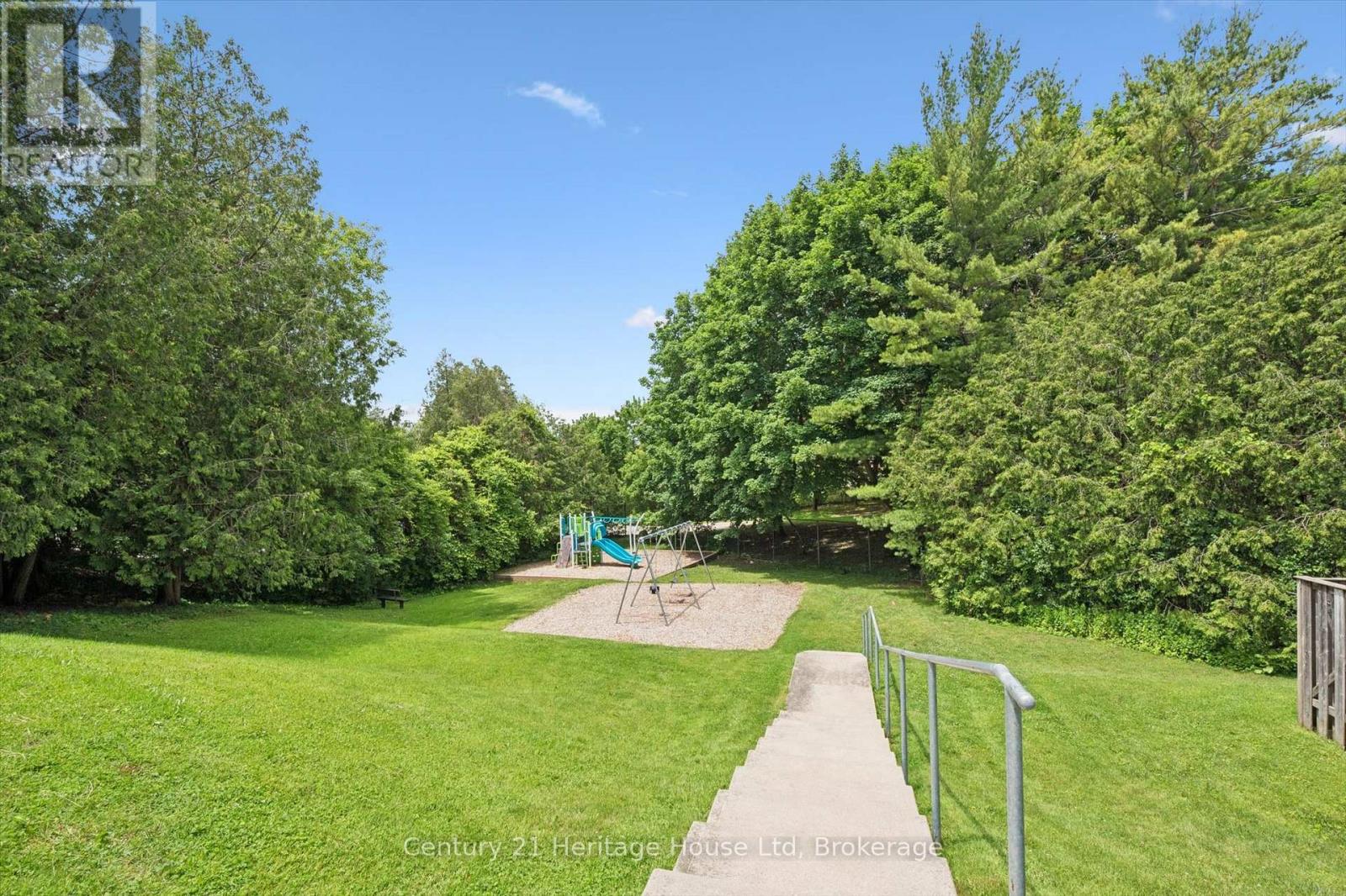 #50 120 COUNTRY CLUB DRIVE - 35