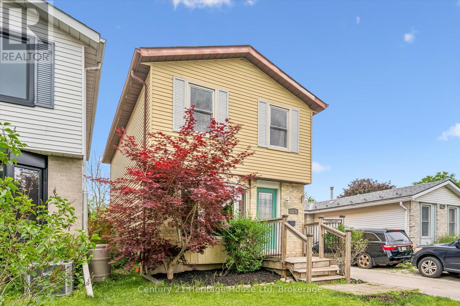 279 STRATHALLAN STREET - 2