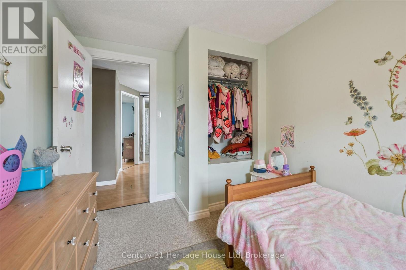279 STRATHALLAN STREET - 24