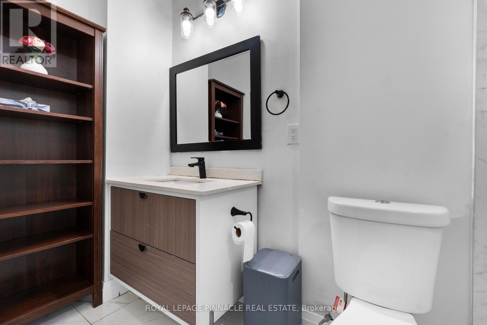 3361 THE CREDIT WOODLANDS - 23