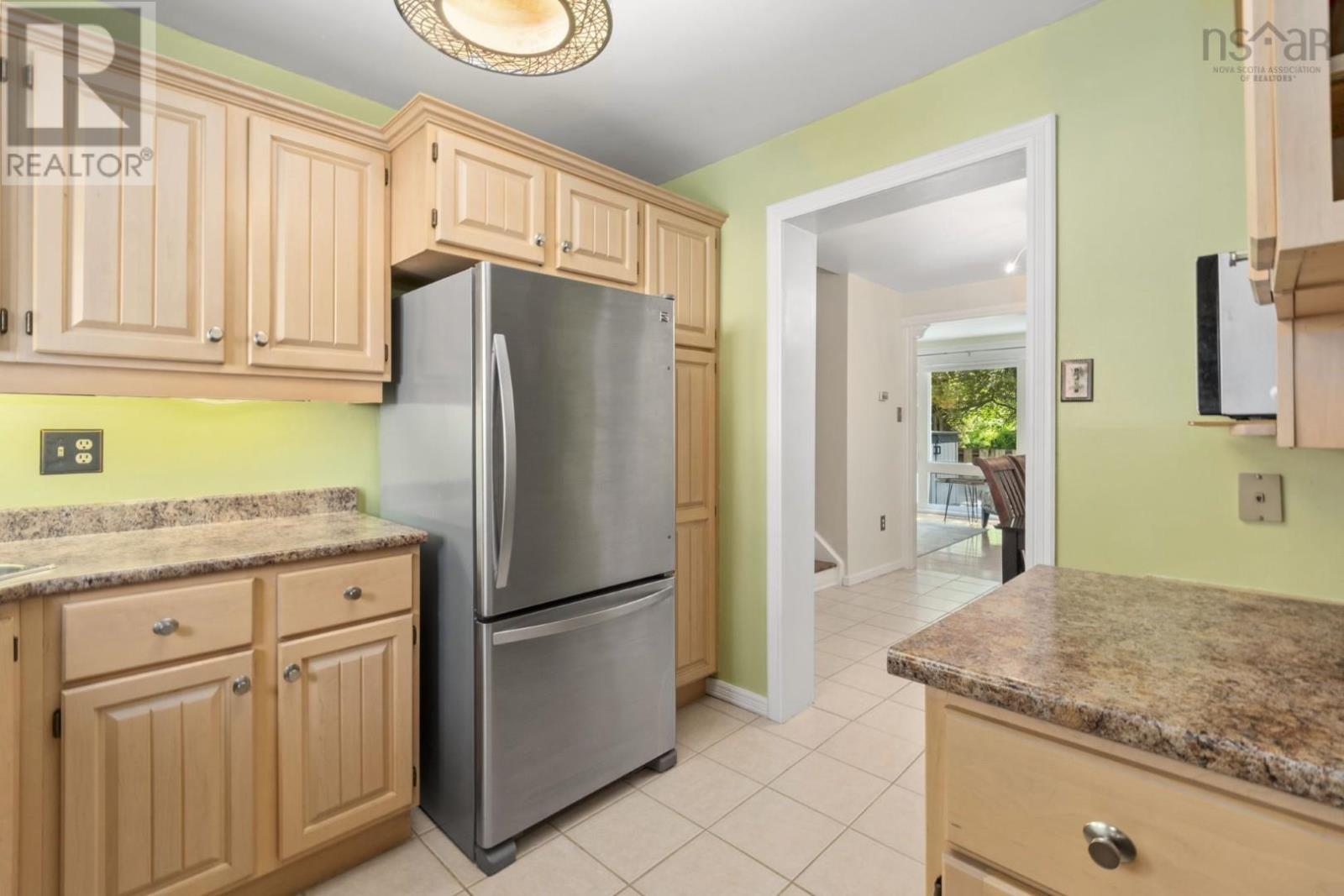 100 Forestside Crescent - 20