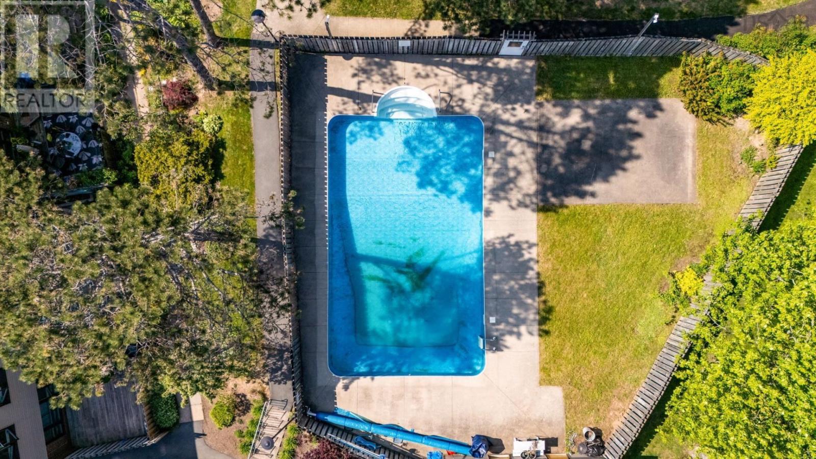 100 Forestside Crescent - 46