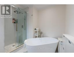 119 Chancellor Drive, Vaughan, ON L4L7M9 Photo 24