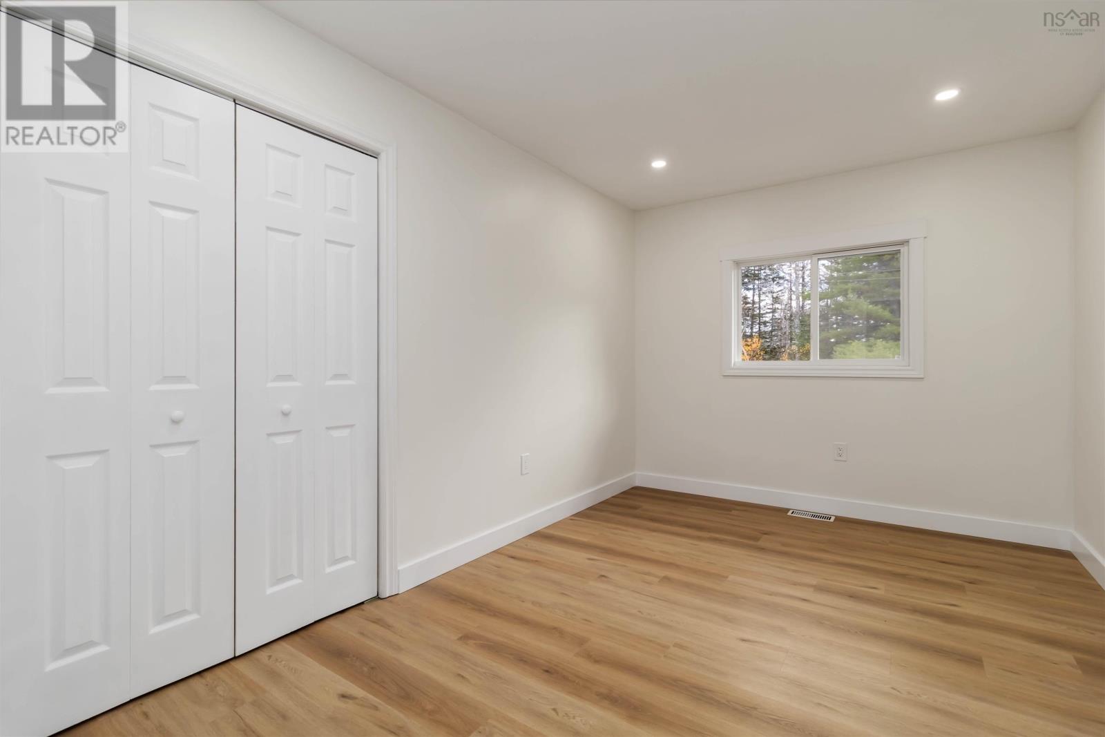 27 Countway Road - 15