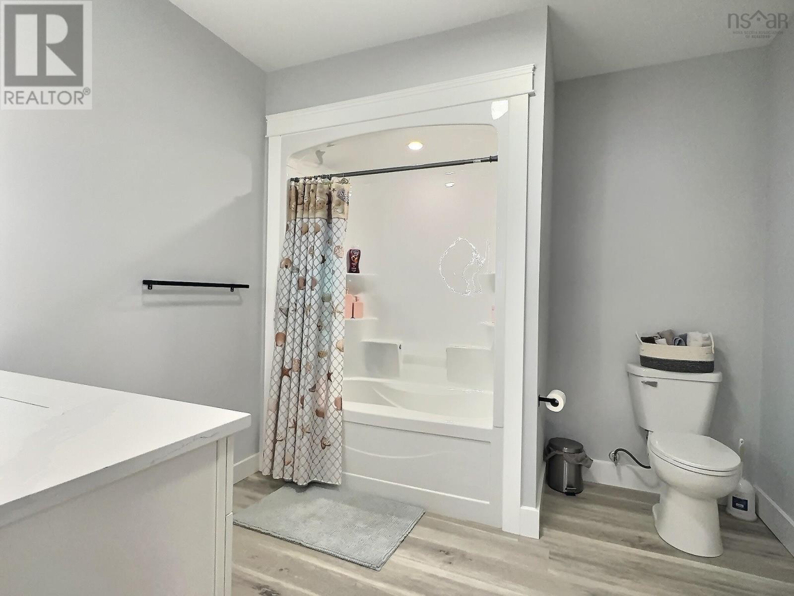 518 Truro Heights Road - 9