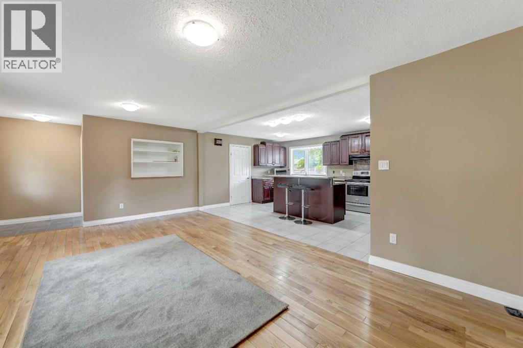 4616 45 Street - photo 5