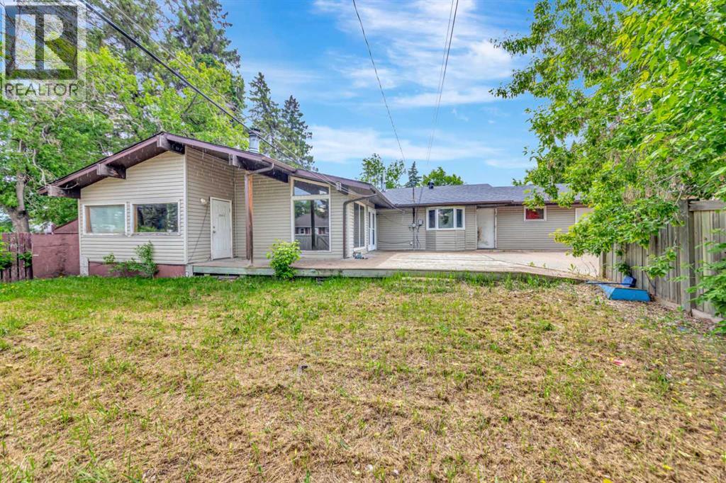 4616 45 Street — photo 39
