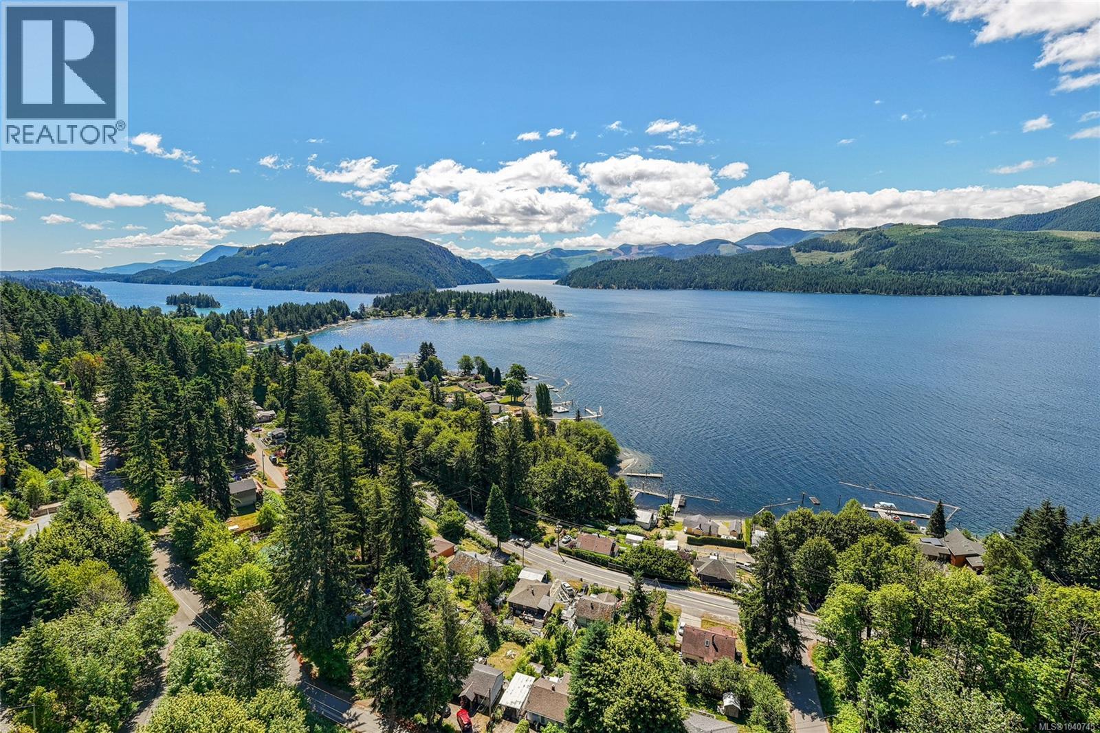 8555 Maple Ridge Rd - 44