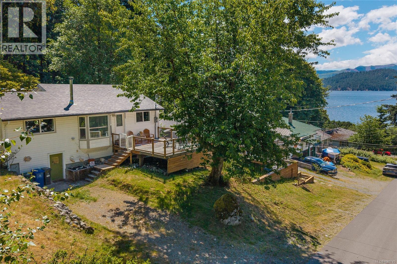 8555 Maple Ridge Rd - 39