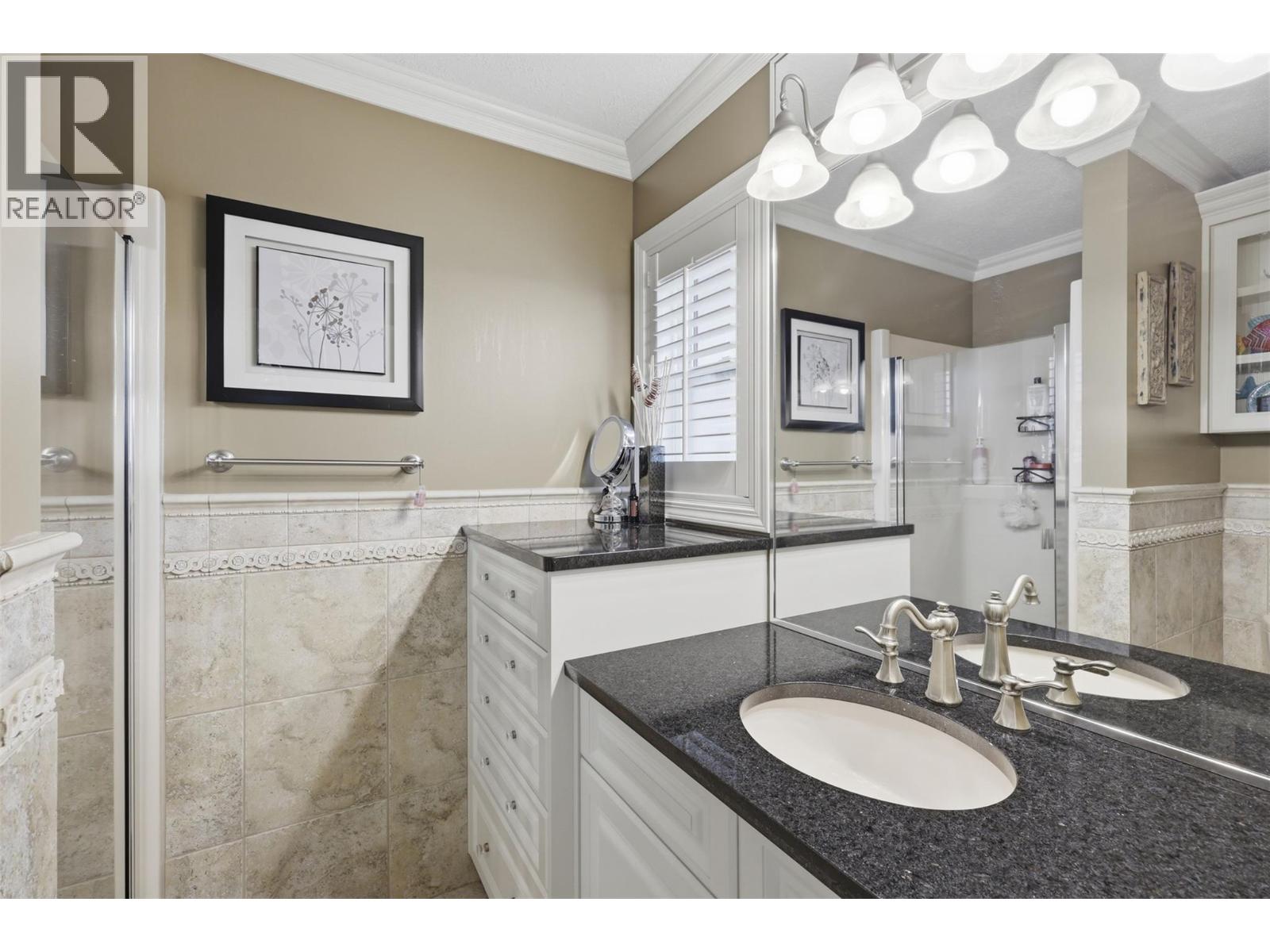 #10 1651 VALLEYVIEW Drive - 25