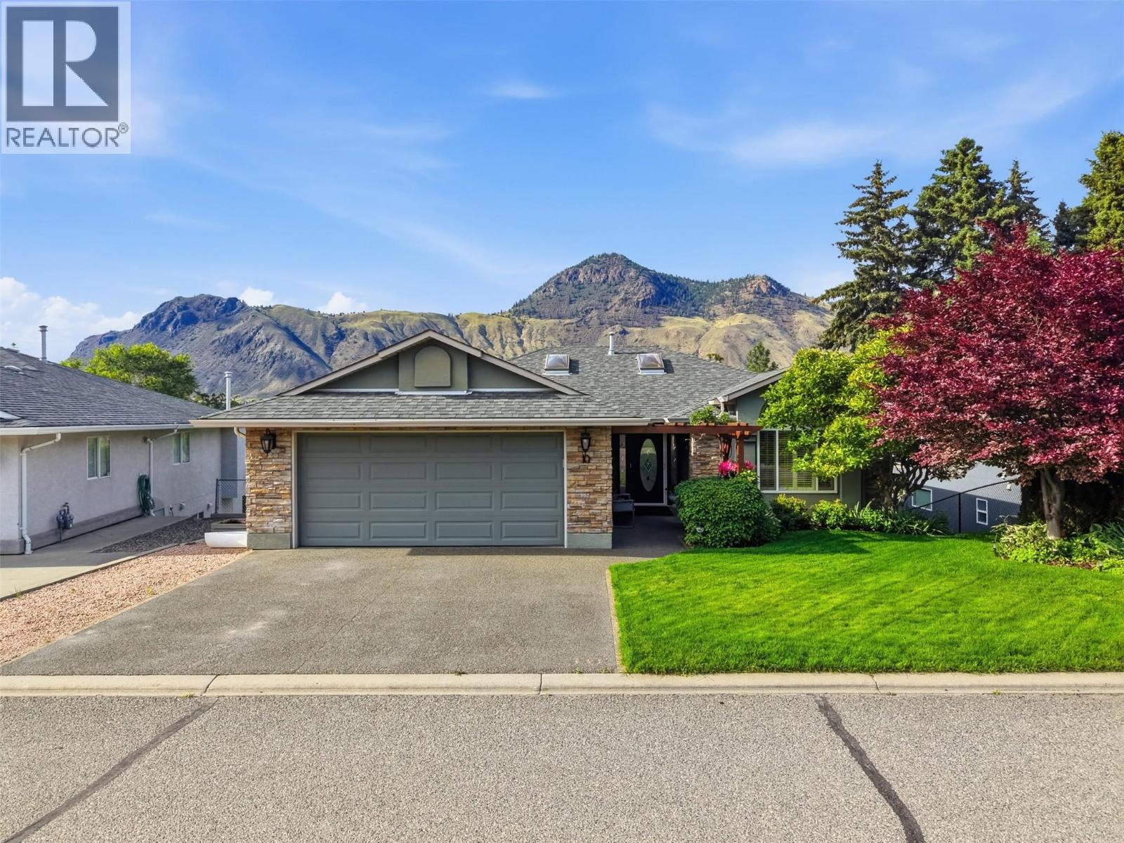 #10 1651 VALLEYVIEW Drive - 1