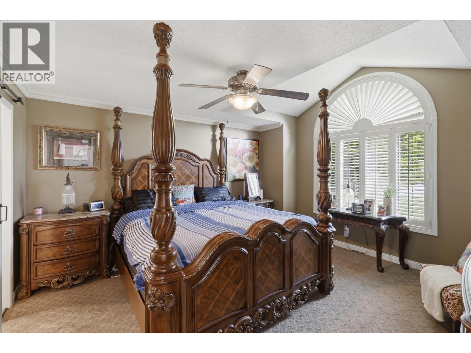 #10 1651 VALLEYVIEW Drive - 23