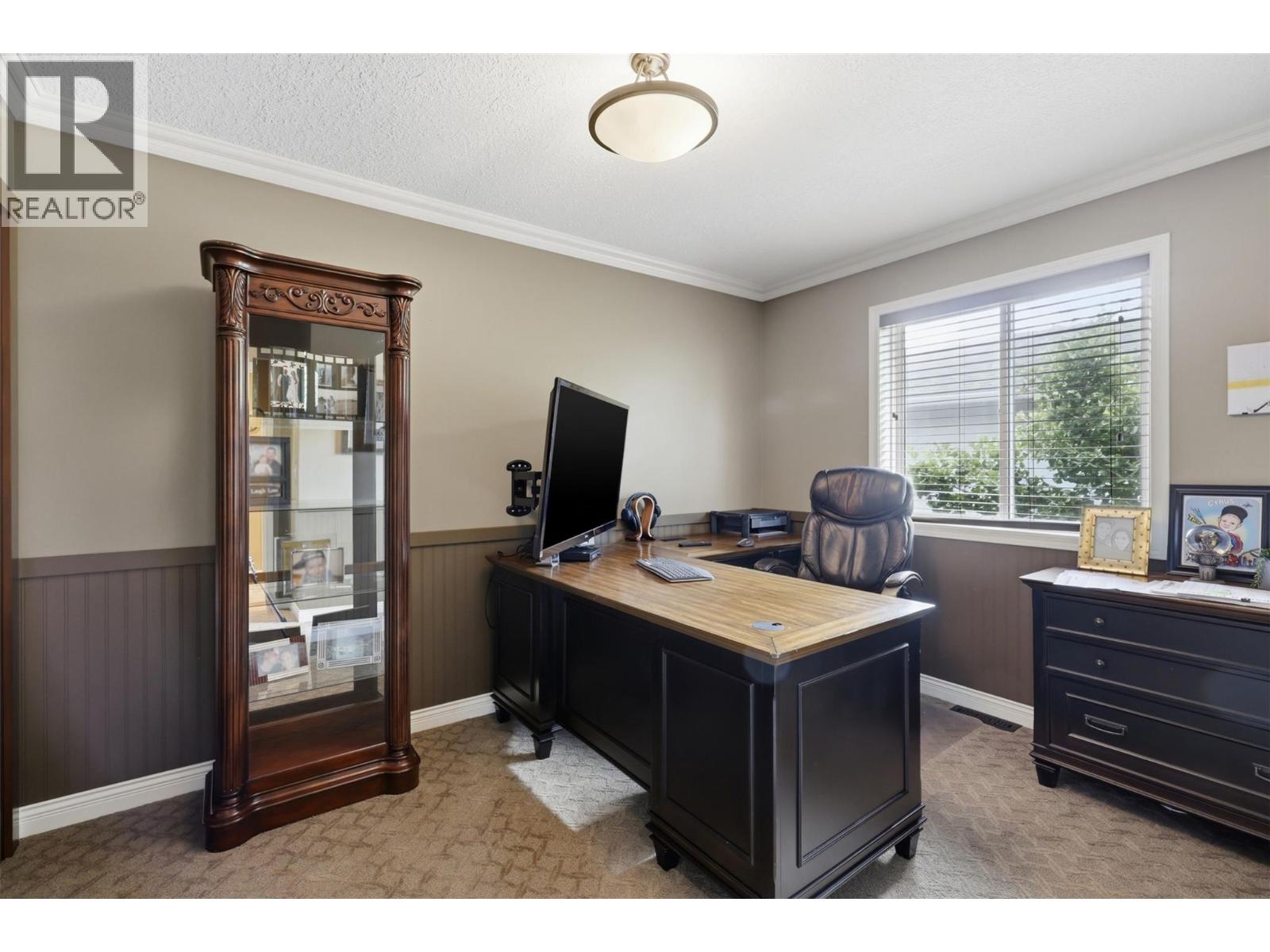 #10 1651 VALLEYVIEW Drive - 26