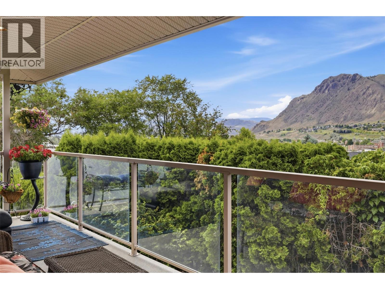 #10 1651 VALLEYVIEW Drive - 13