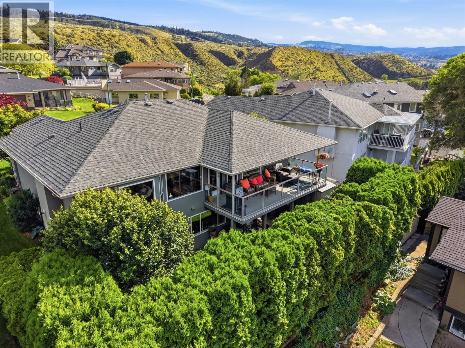 #10 1651 VALLEYVIEW Drive - 66