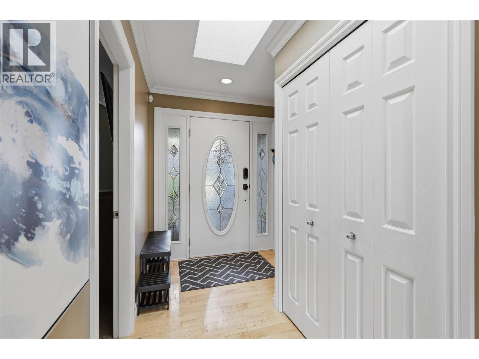 #10 1651 VALLEYVIEW Drive - 3