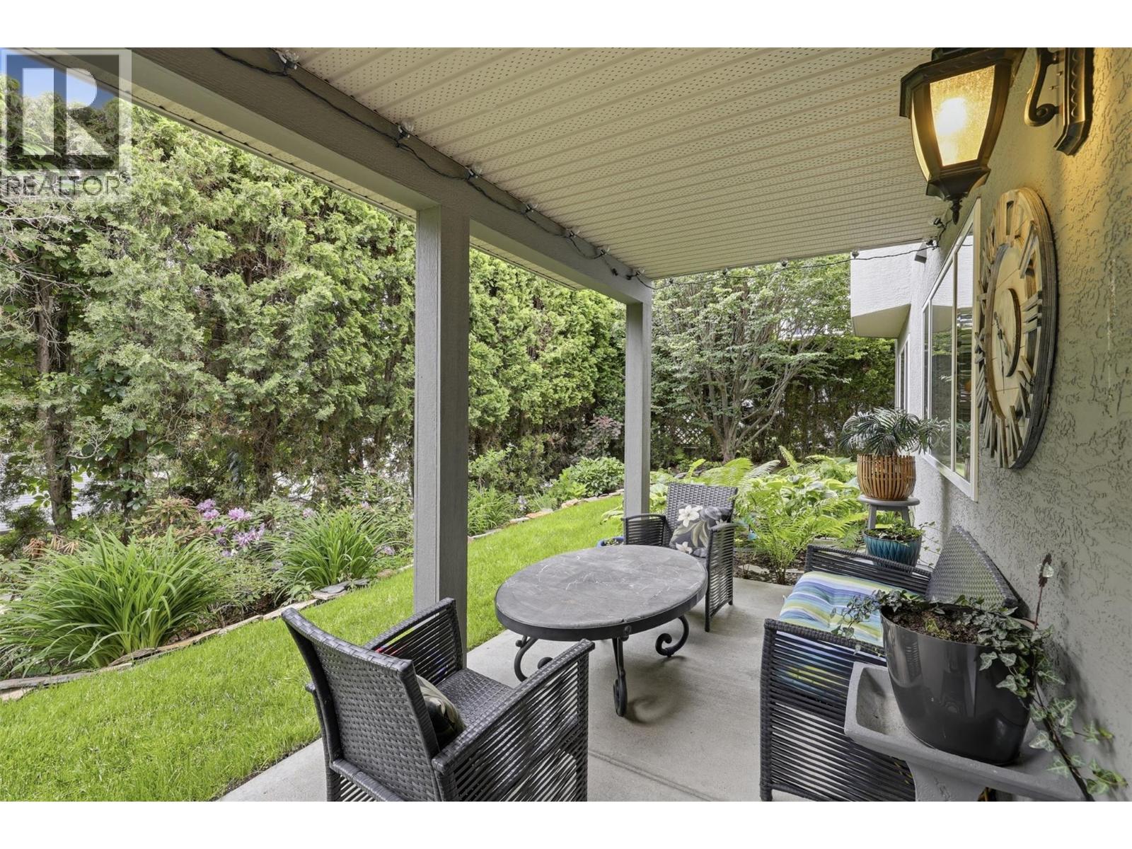 #10 1651 VALLEYVIEW Drive - 58