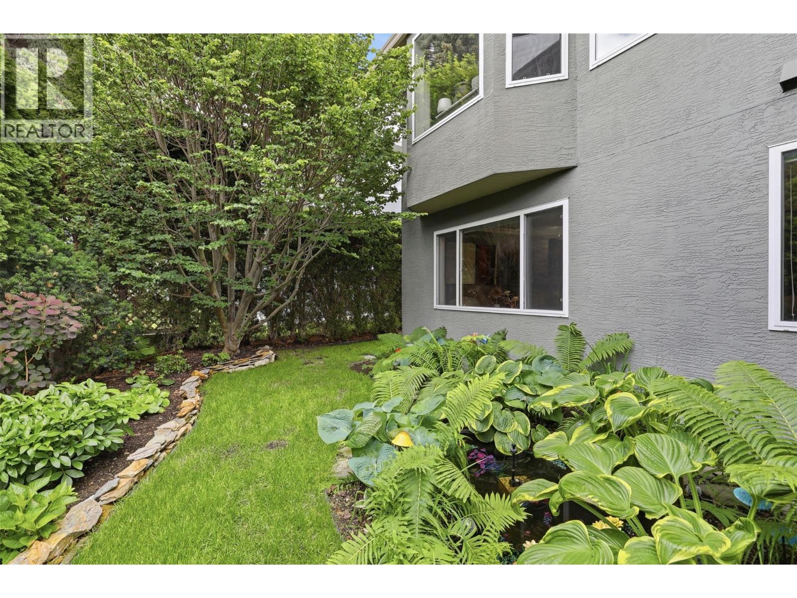 #10 1651 VALLEYVIEW Drive - 60