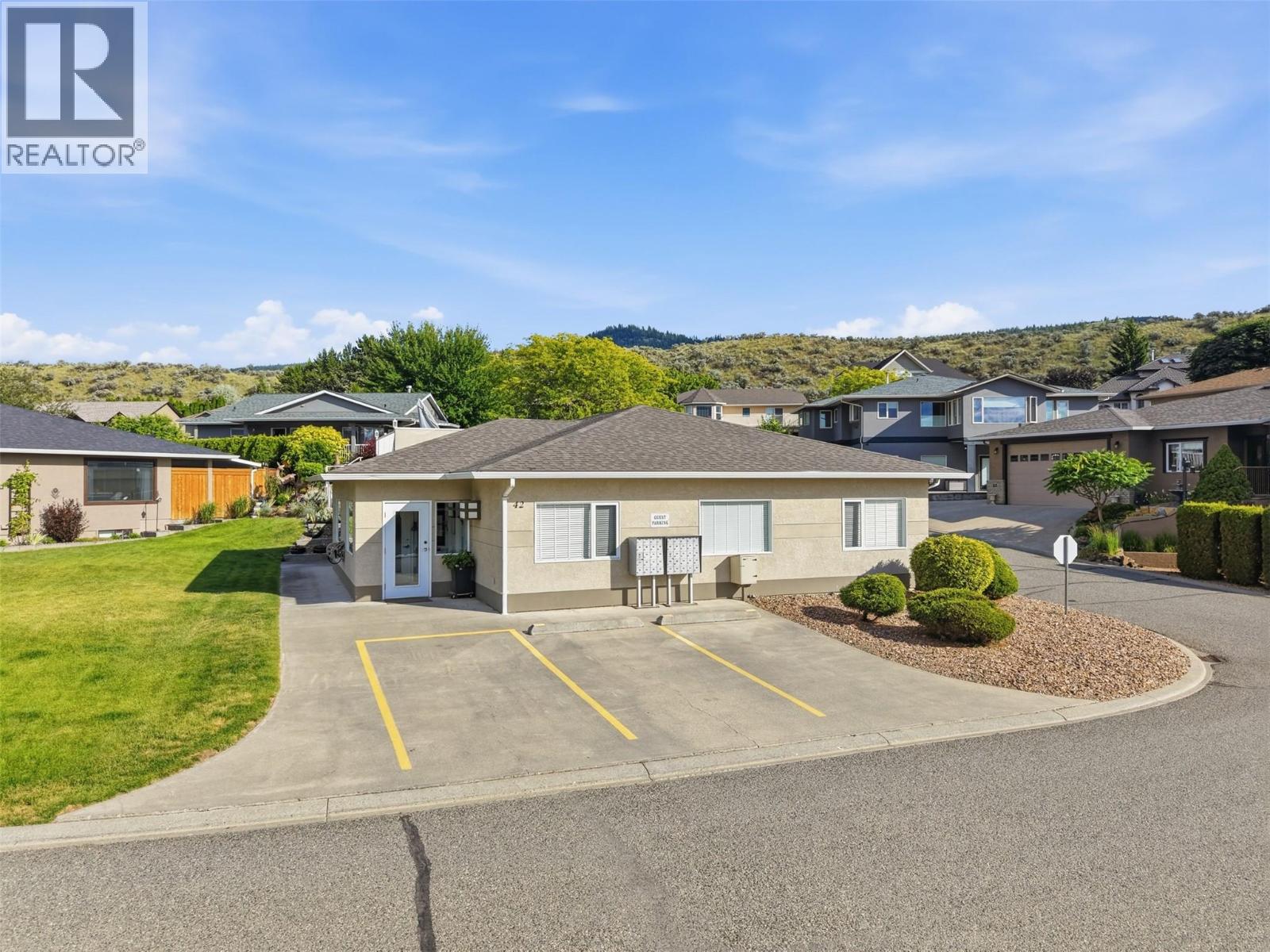 #10 1651 VALLEYVIEW Drive - 78