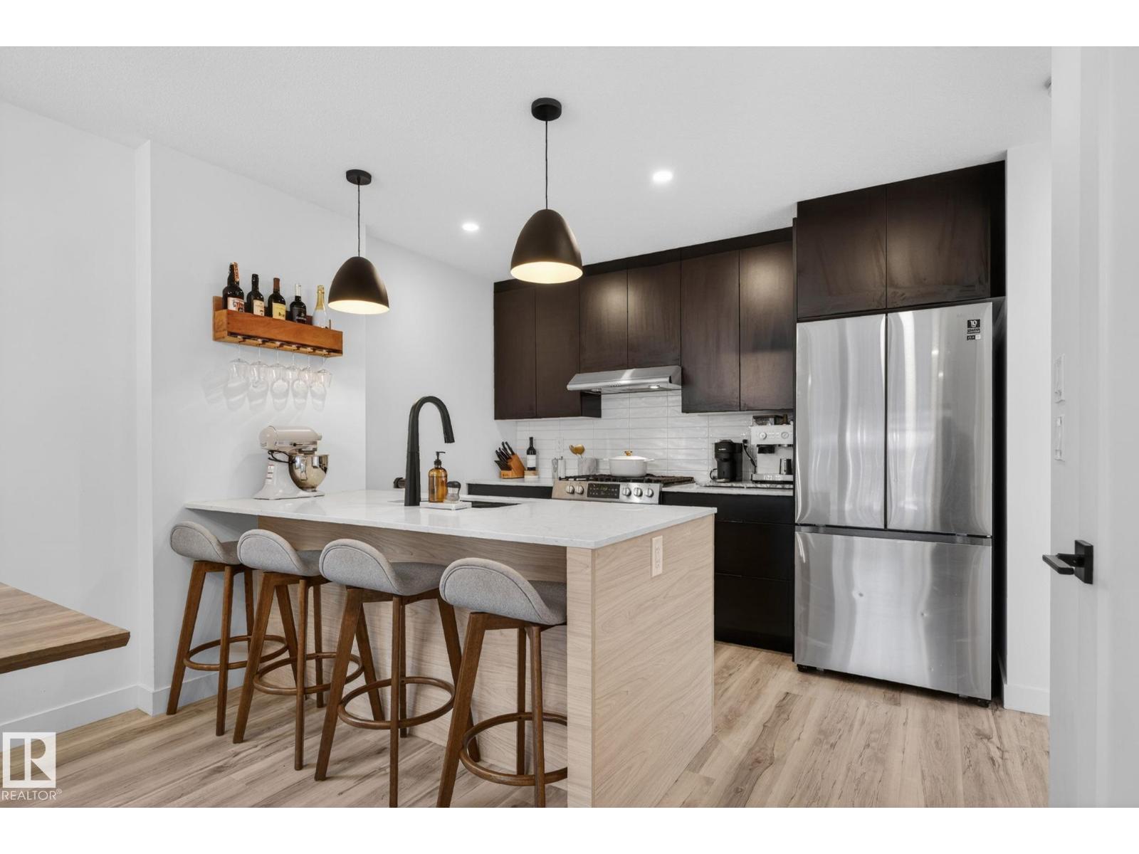 11539 86 ST NW - 13