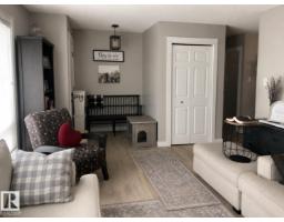 4229 48a St, Vegreville, AB T9C1B2 Photo 9