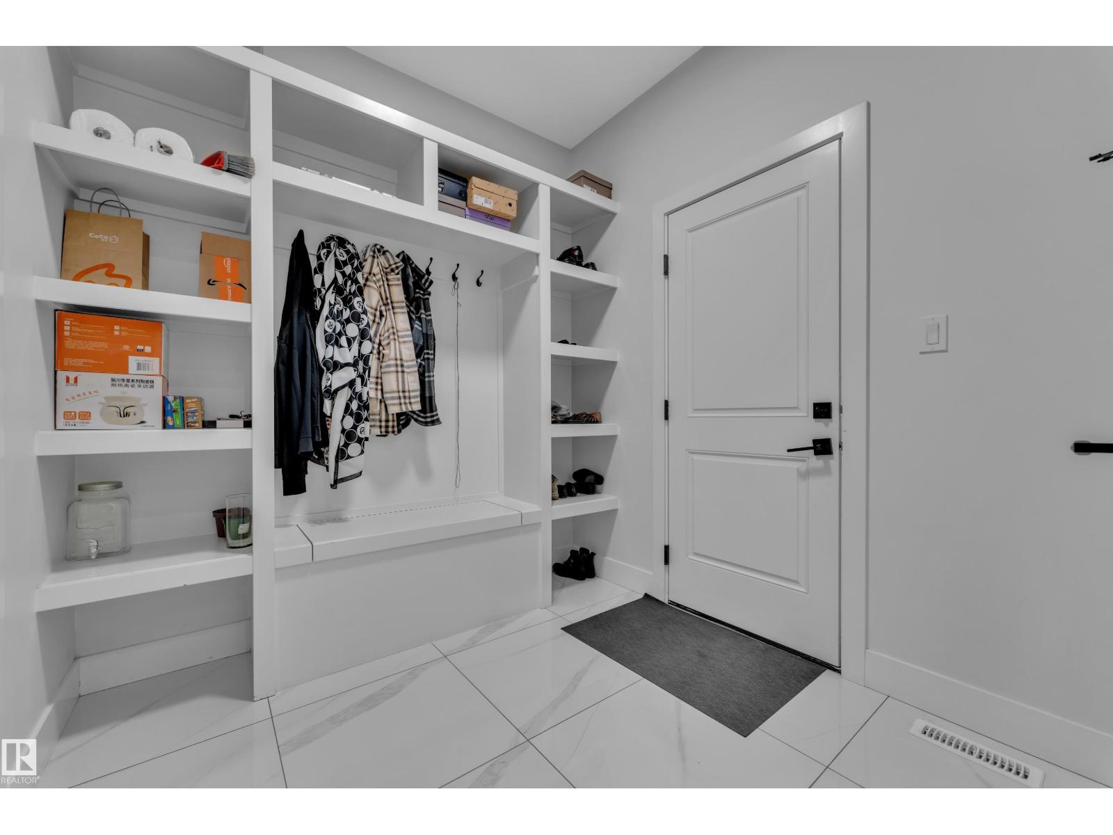 136 30 ST SW - 10