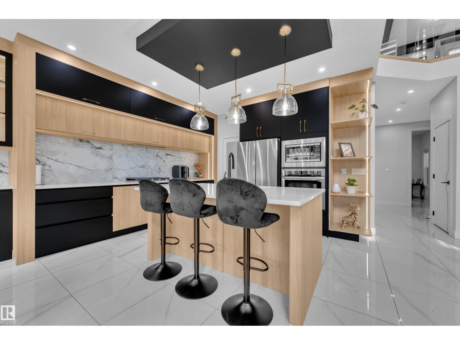 136 30 ST SW - 18