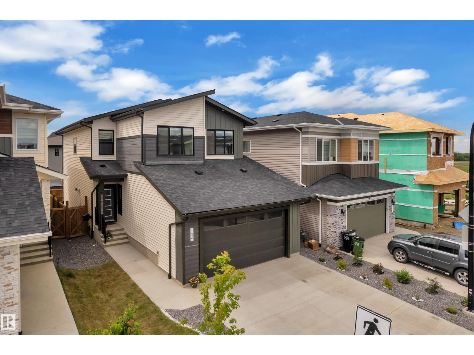 136 30 ST SW - 2