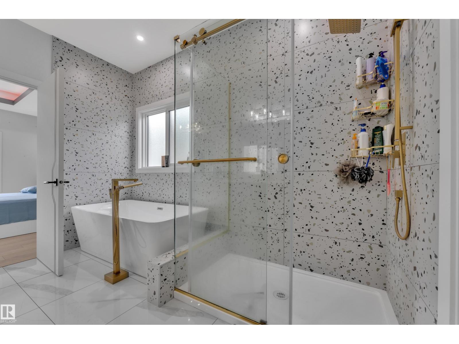 136 30 ST SW - 29