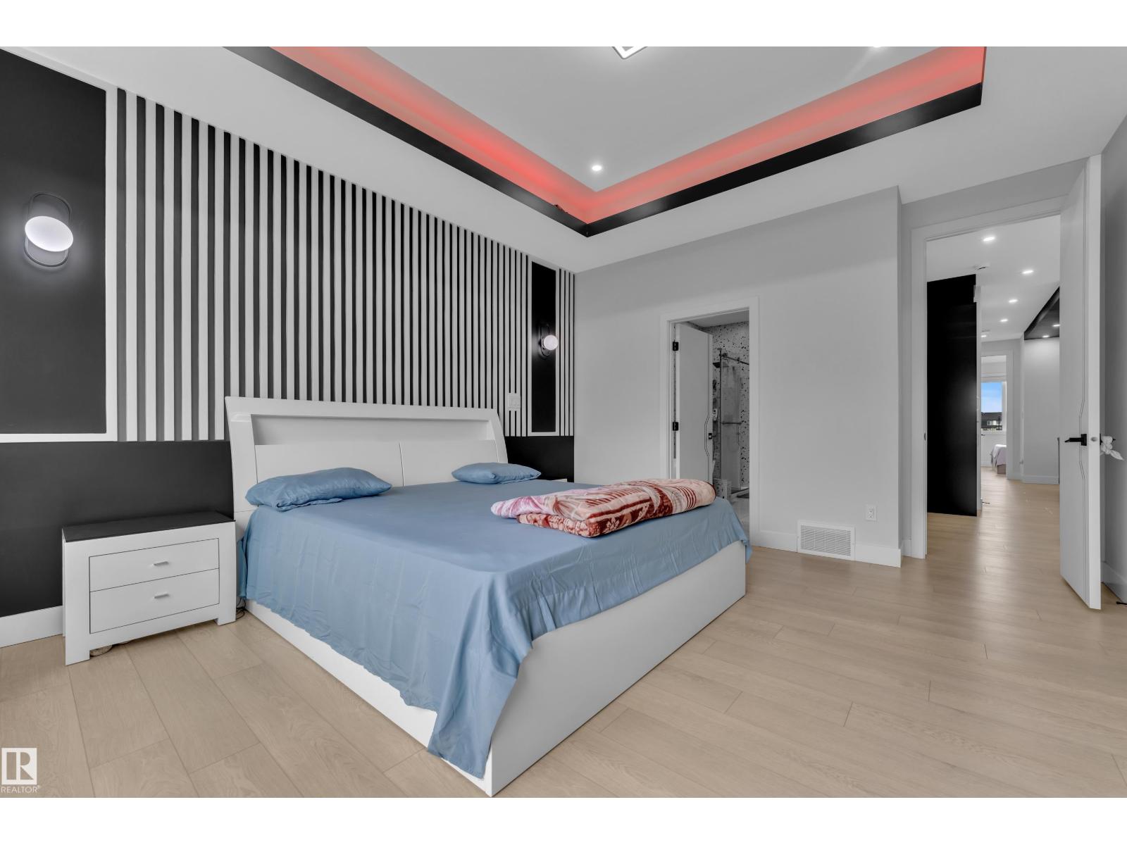 136 30 ST SW - 30